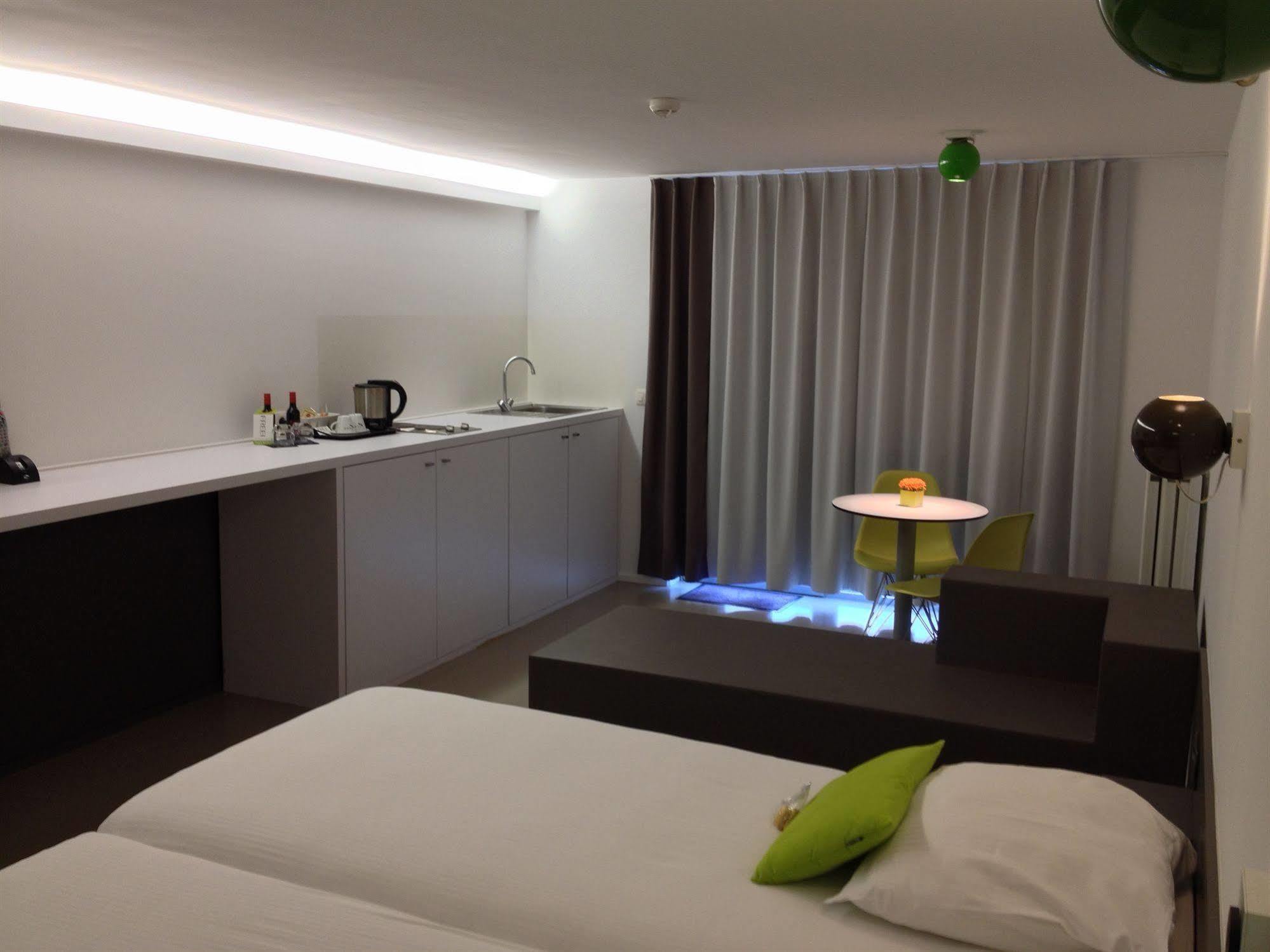 Hotel Corbie Geel Eksteriør billede